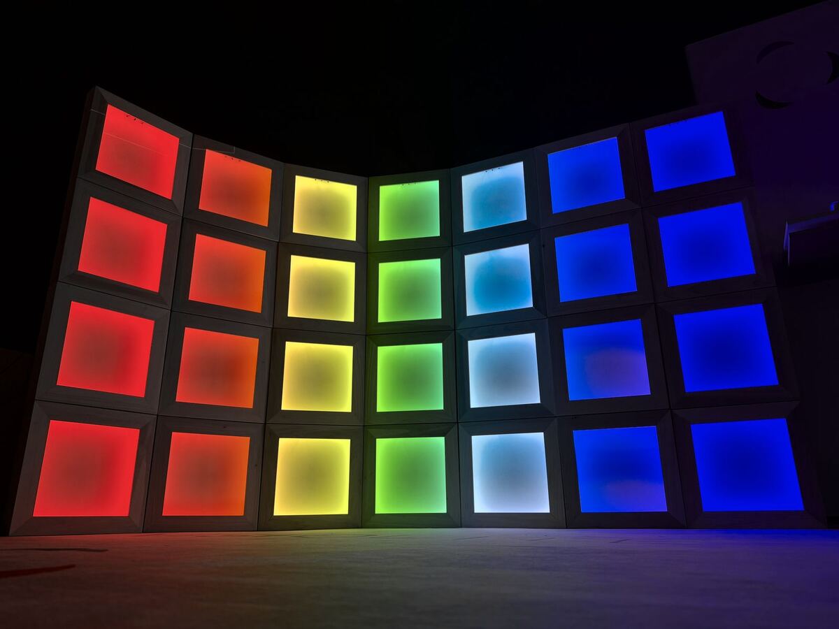 Chromaclipse Matrix: columns of colored light boxes, the colors drifting one column to the left