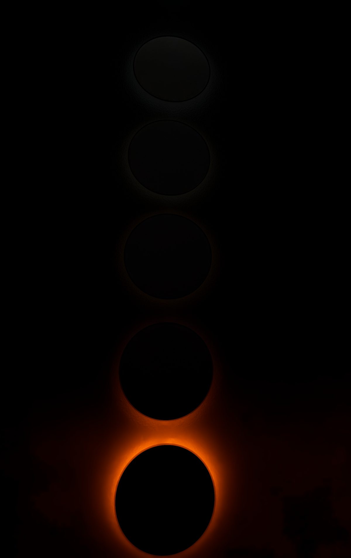 Pentaclipse sunrise, start: only the lowest disc glows, deep red at 1000 K